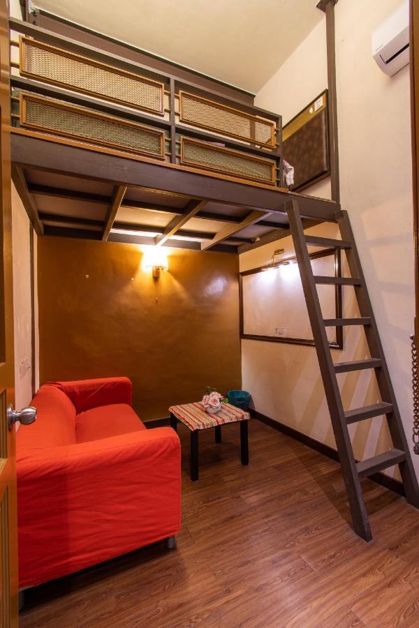 Auberge de jeunesse Travel Hub Highstreet à Kuala Lumpur Extérieur photo