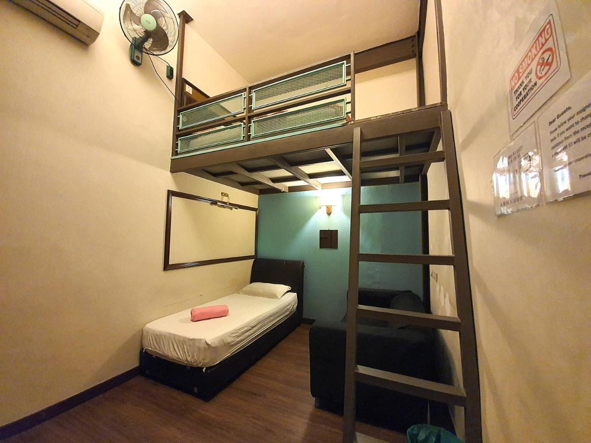 Auberge de jeunesse Travel Hub Highstreet à Kuala Lumpur Extérieur photo