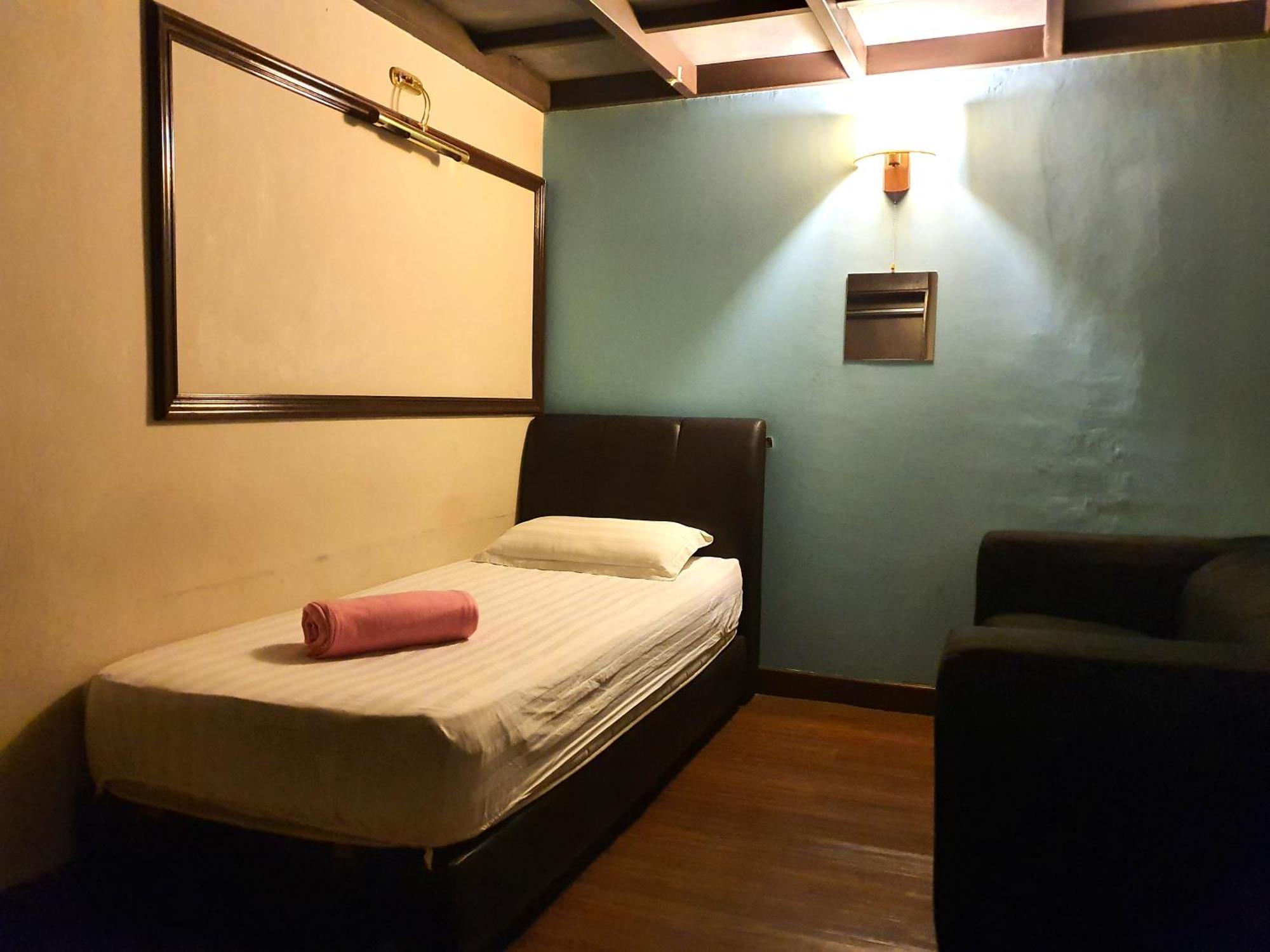 Auberge de jeunesse Travel Hub Highstreet à Kuala Lumpur Extérieur photo