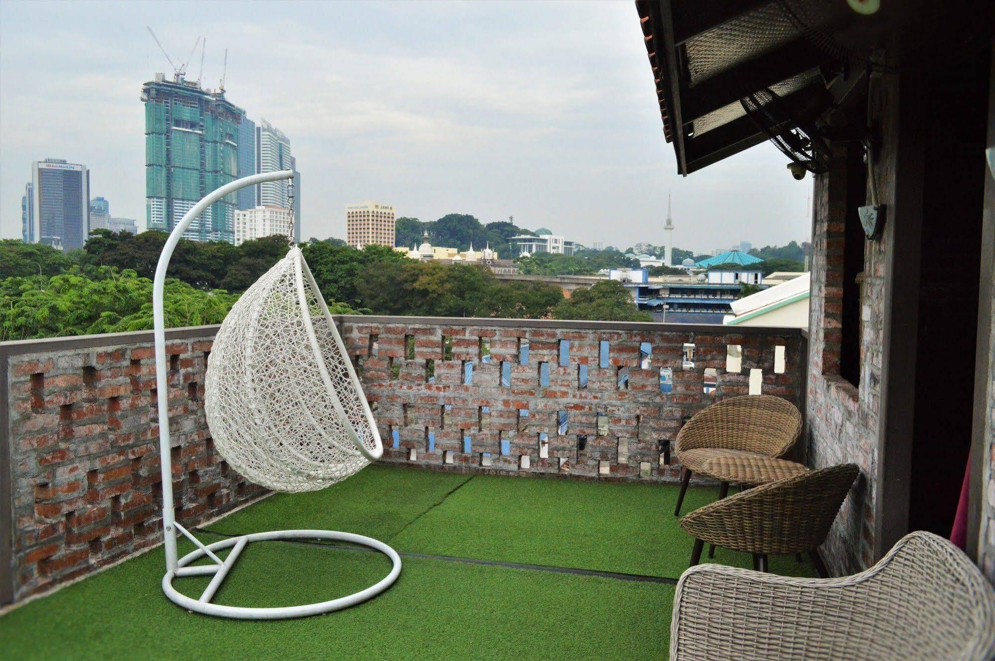 Auberge de jeunesse Travel Hub Highstreet à Kuala Lumpur Extérieur photo